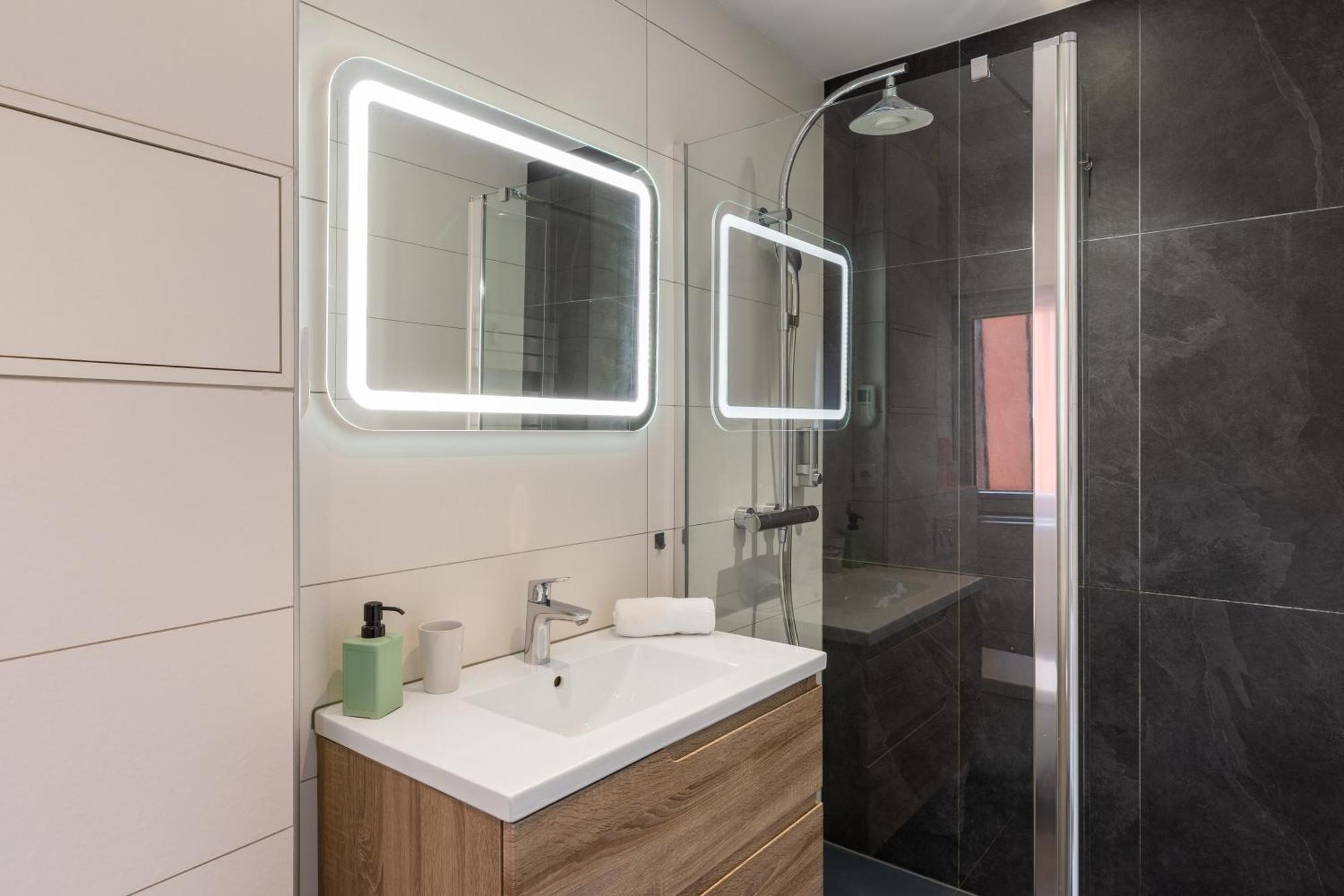 קולמר Travel Homes - The Rokst: Rare, Central And Modern מראה חיצוני תמונה